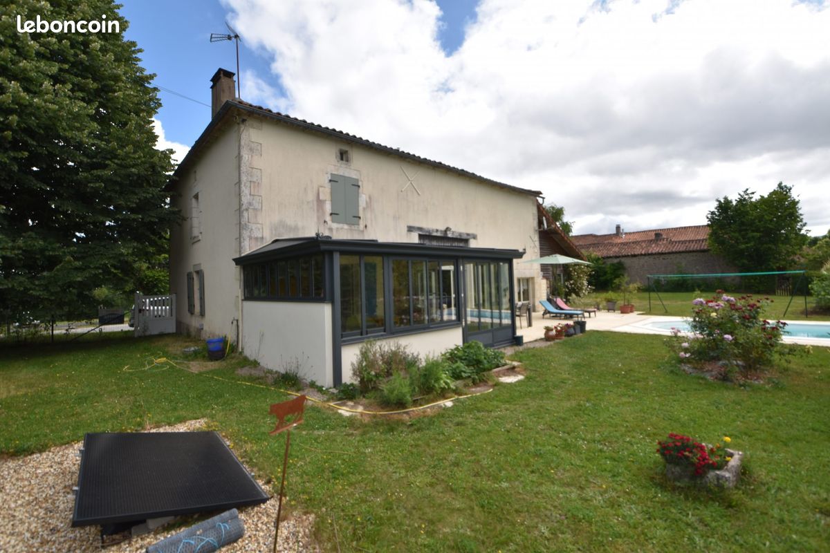 Maison 5 pièces 138 m² (image 1)
