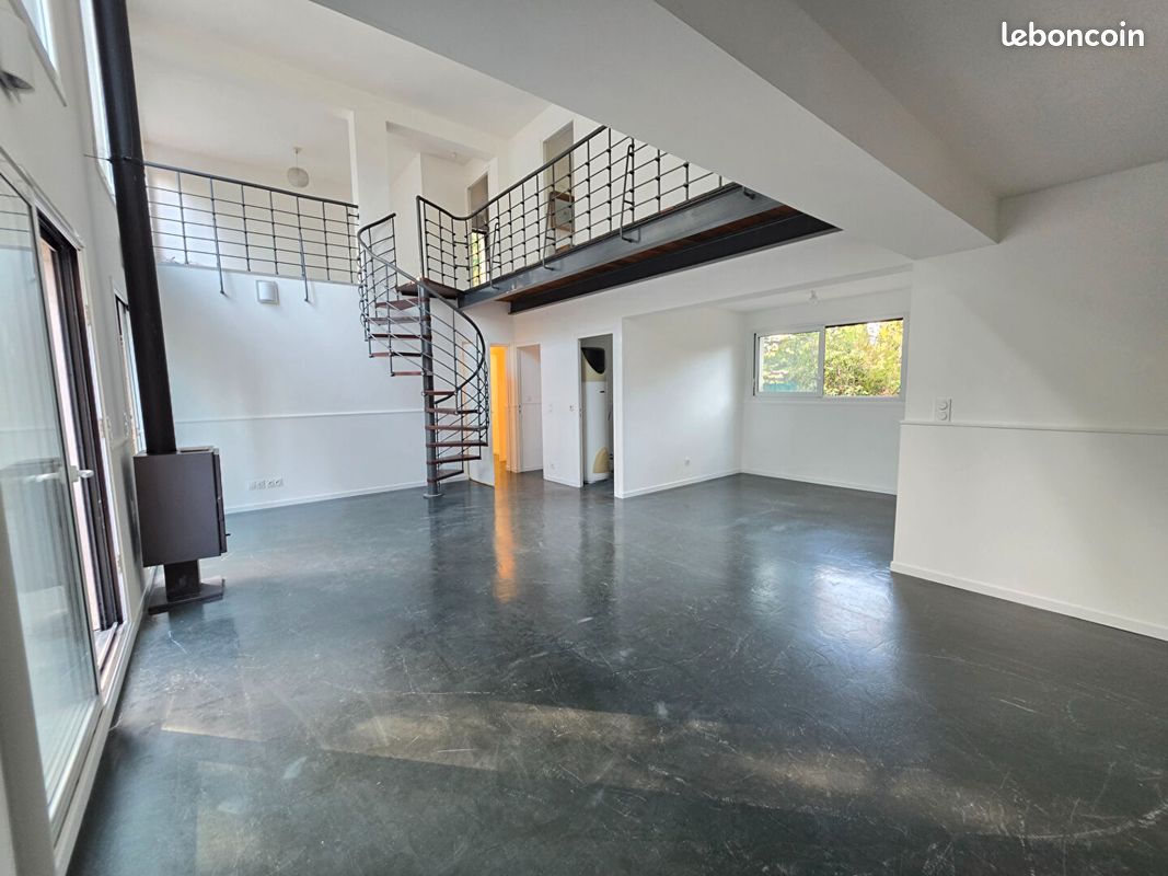 Maison 6 pièces 115 m² · à Mouans-Sartoux · 115 m² · 2 500 €/mois