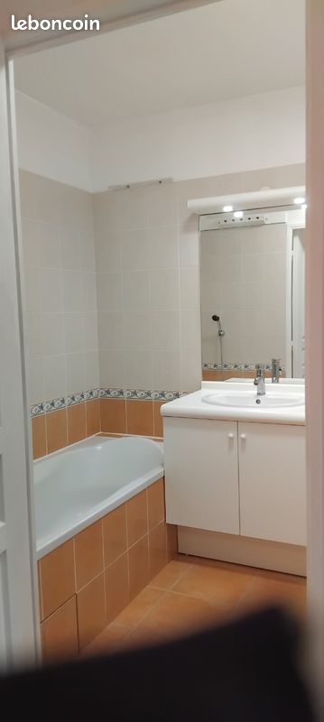 Appartement 3 pièces 73 m² · à Neuville-sur-Saône · 73 m² · 1 051 €/mois