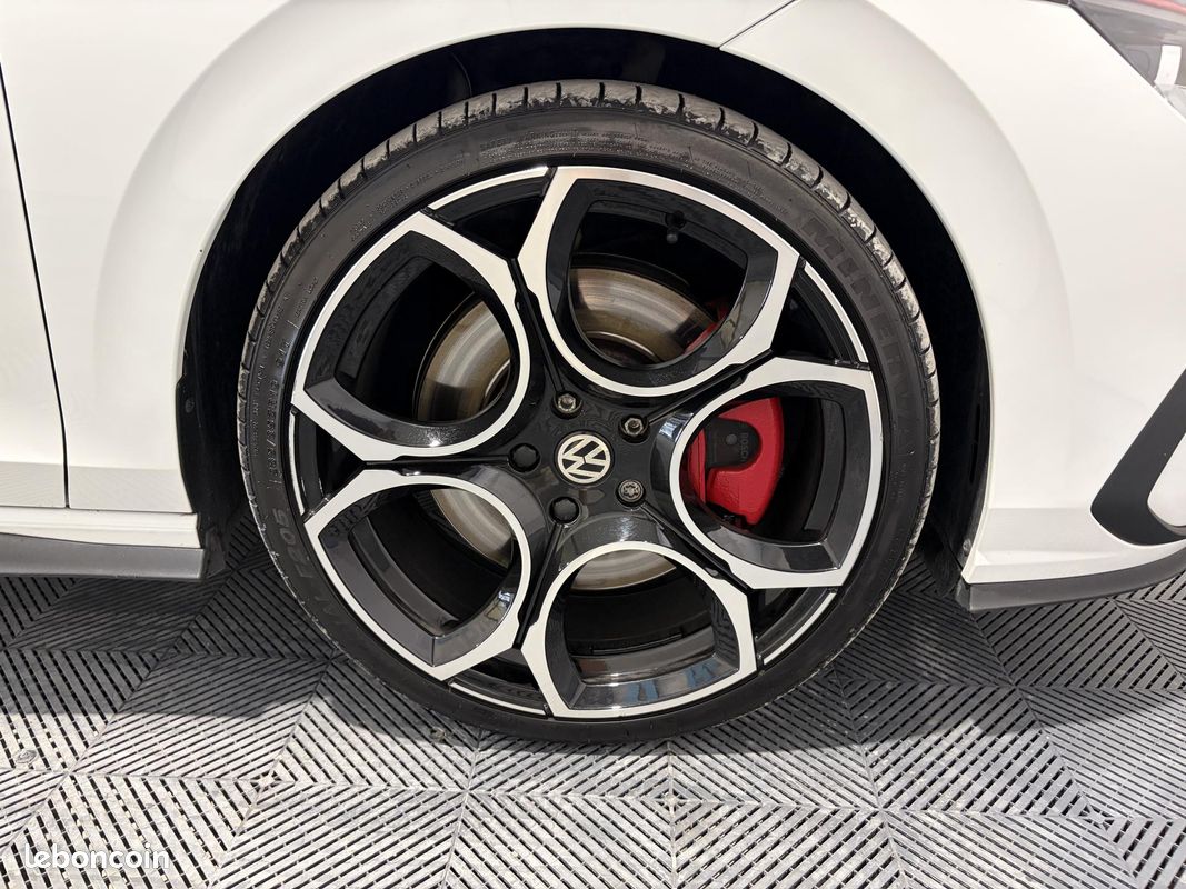 Volkswagen golf 2.0 tsi 245 dsg7 gti (image 17)