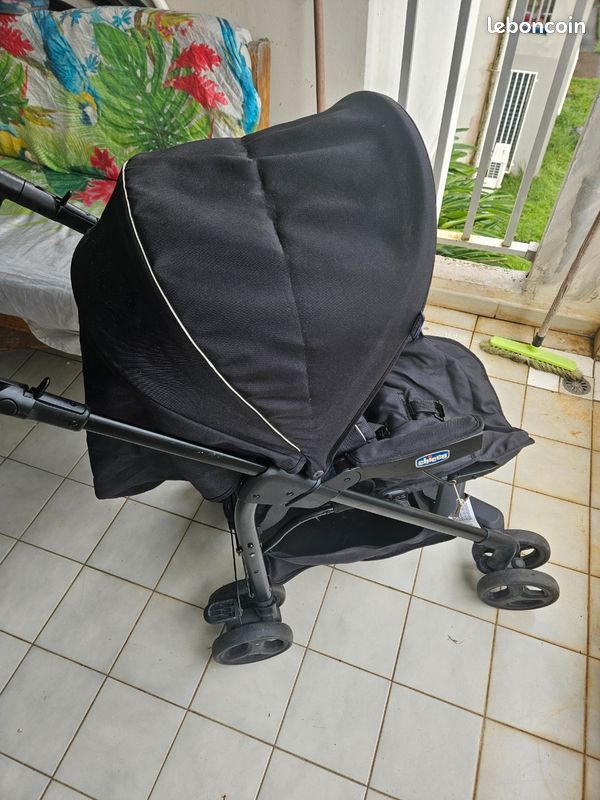 Poussette CHICCO Trio Sprint en Équipement bébé