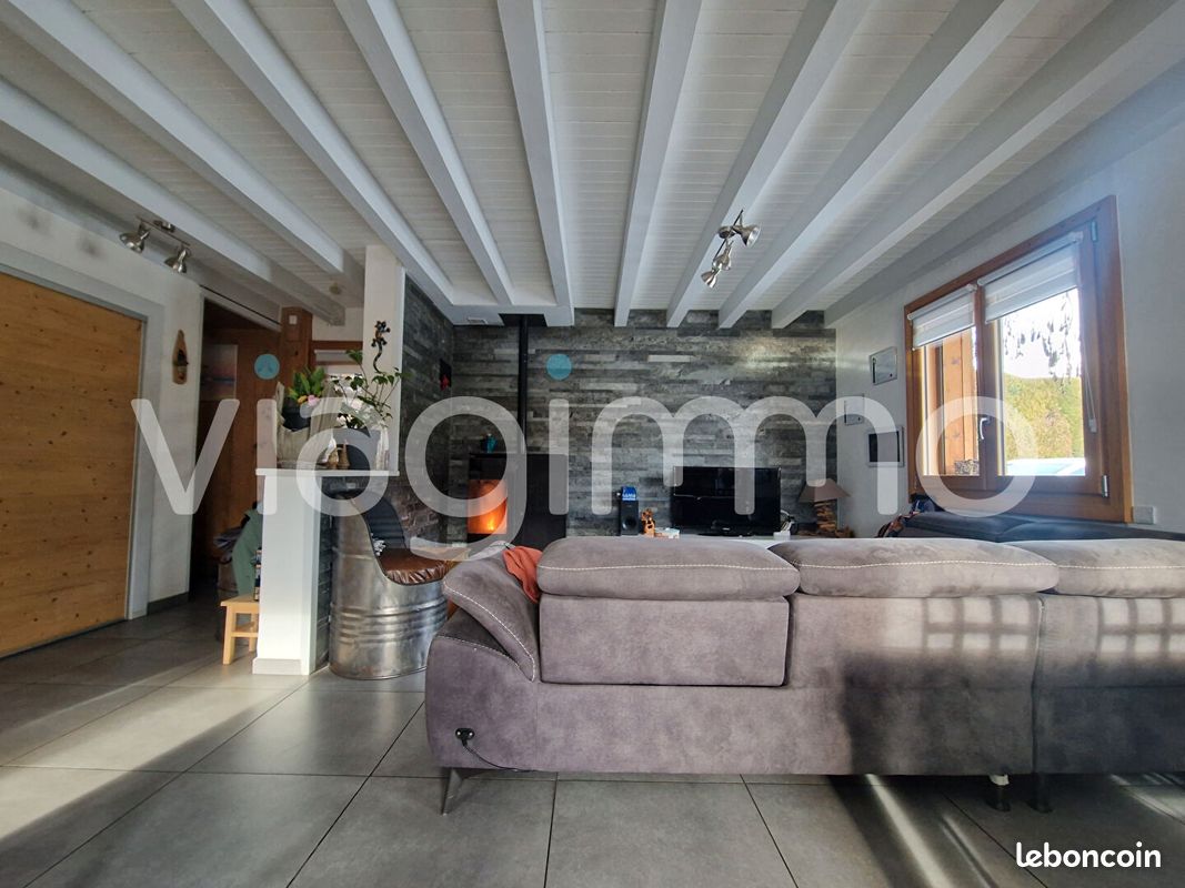 Maison 3 pièces 135 m² · à Passy · 135 m² · 108 000 €