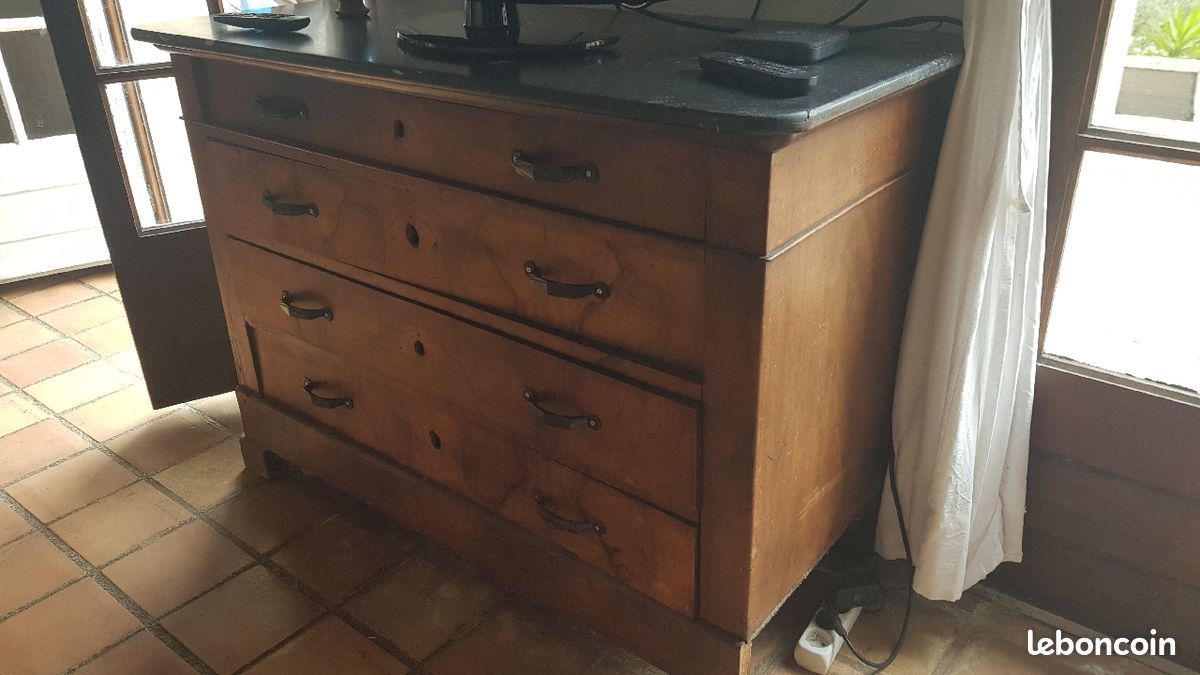 Commode bois avec marbre (image 1)