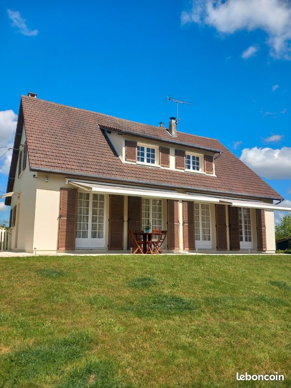 Maison 7 pièces 140 m² · à Condé-sur-Vire · 140 m² · 279 000 €