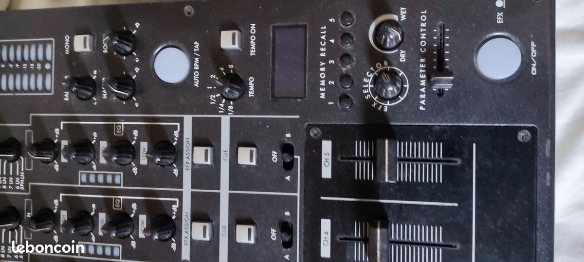 Gemini CS-02 Pro 2 Channel Club Mixer mixage DJ (image 4)