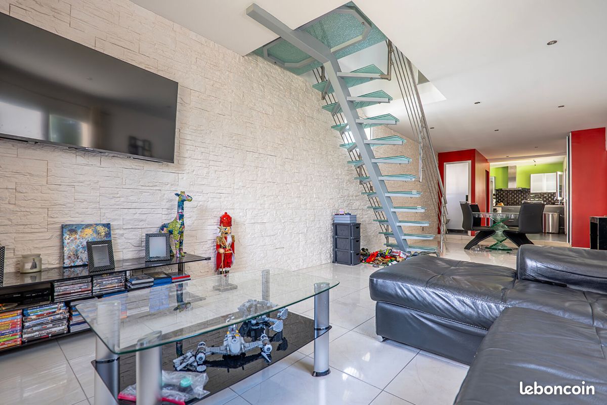 Maison 6 pièces 117 m² · à Champigny-sur-Marne · 117 m² · 430 000 €