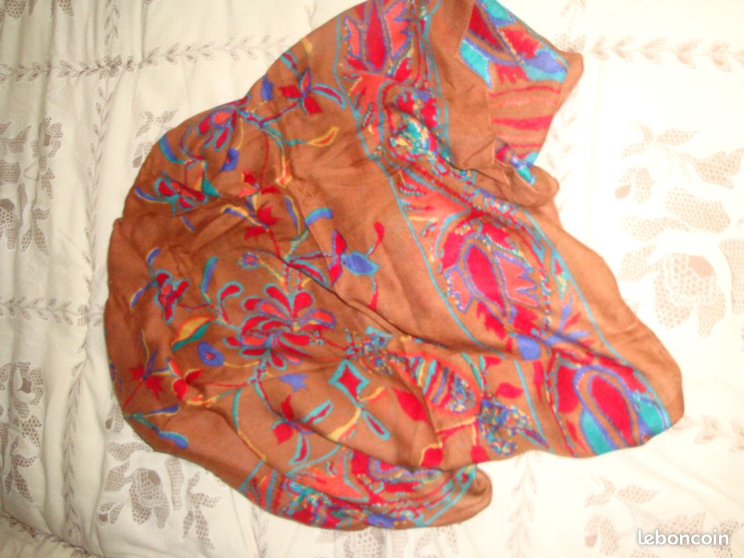 Grand Foulard carré (image 2)