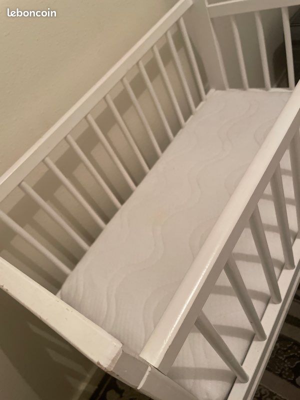Lit bébé (image 3)