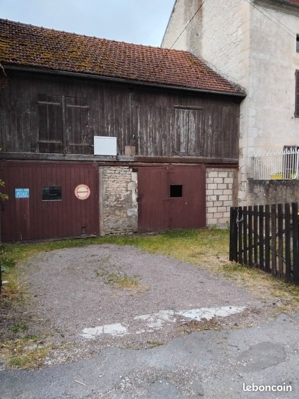 Maison 5 pièces 135 m² · à Voulaines-les-Templiers · 135 m² · 45 000 €