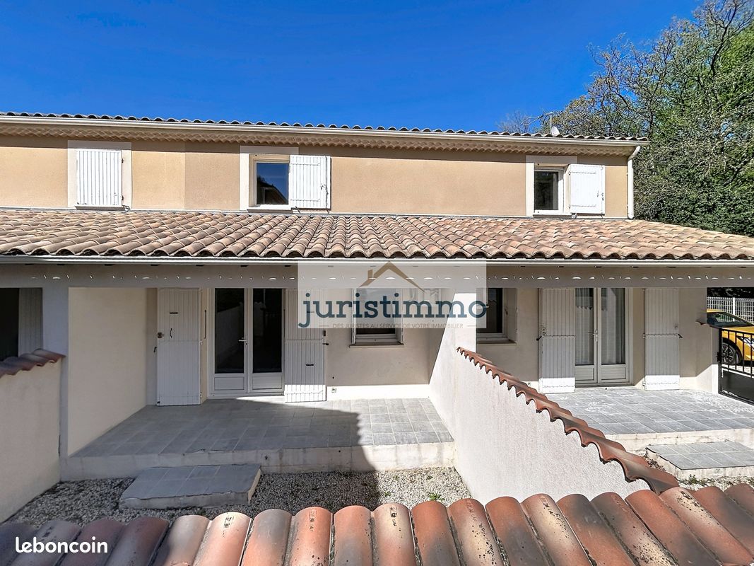 Maison 3 pièces 62 m² · à Bollène · 62 m² · 160 000 €