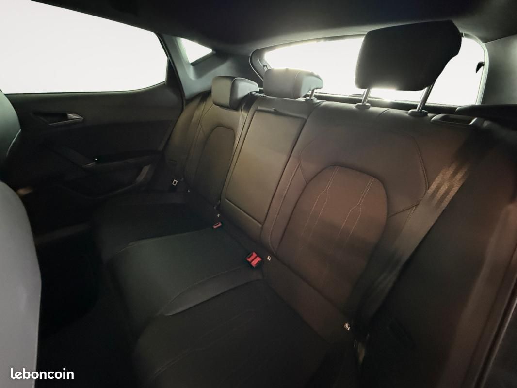 Cupra Leon 1.5 eTSI Hybrid 150 ch DSG7 V (image 14)