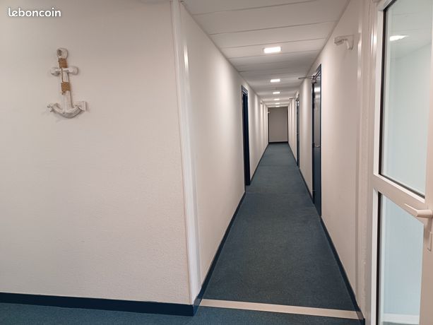 Rdc / 1er / 2nd étage : T3 (63m²) + cuisine + cellier + 2Pkg