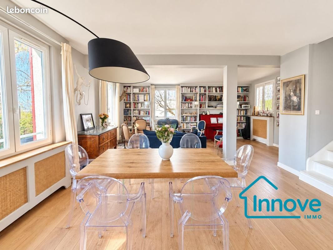 Maison 7 pièces 128 m² · au Chesnay-Rocquencourt · 128 m² · 878 000 €