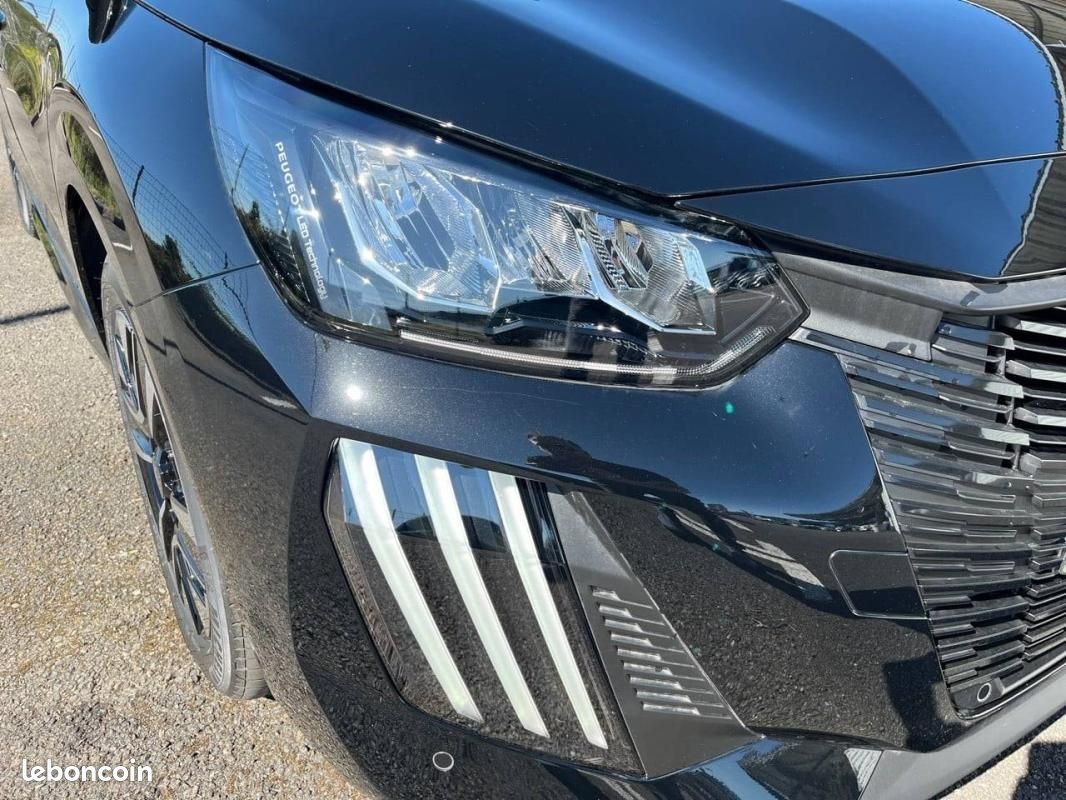 Peugeot 208 Hybrid 110 ch e-DCS6 - Edition (image 16)