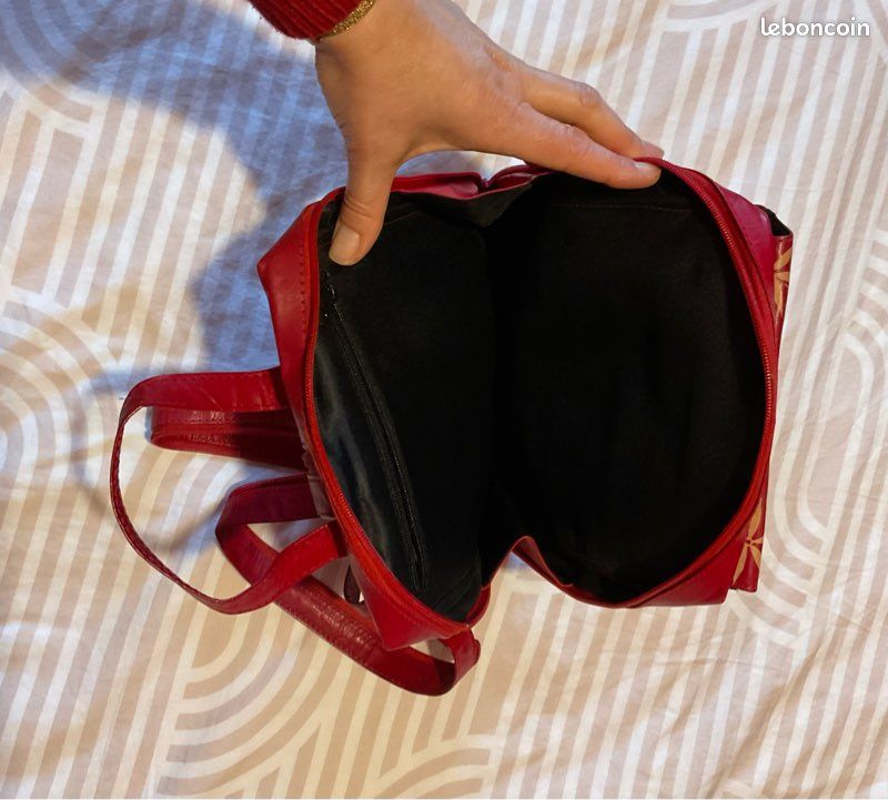 Petit Sac à dos cuir rouge et beige (image 11)