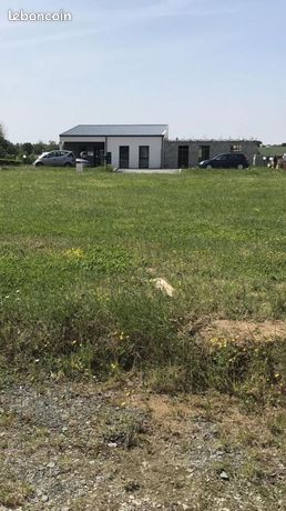 Terrain 733 m² Mouilleron En Pareds