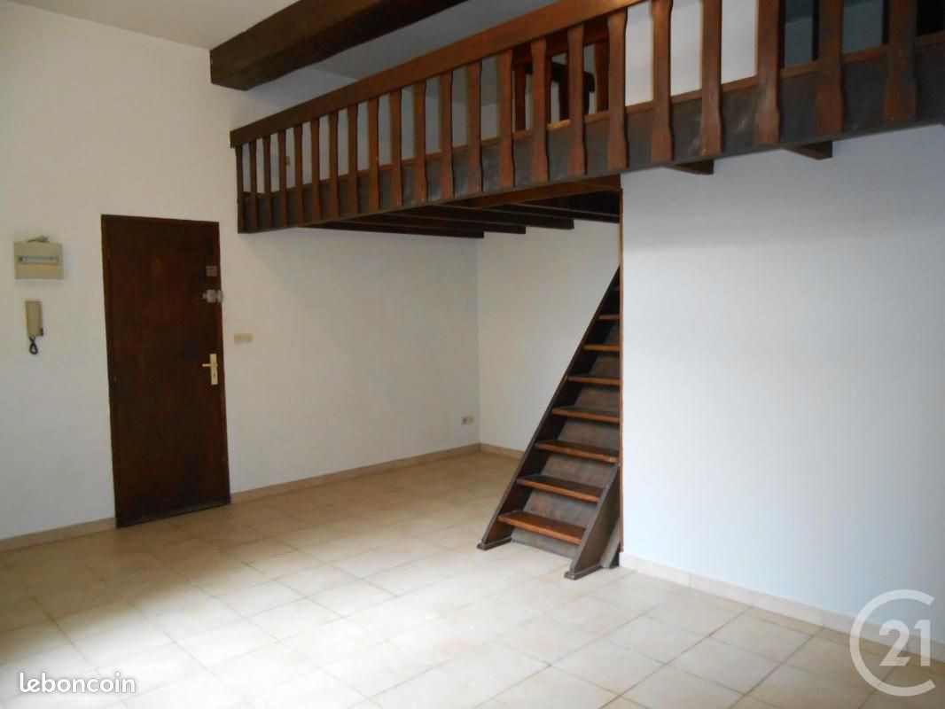Appartement 1 pièce 27 m² · à Bordeaux · 27 m² · 582 €