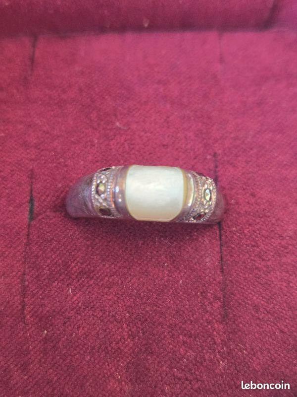 Bague Ancienne En Argent Taille 50 - Occasion, Couleur Argenté, Sans Marque - Bijou Vintage Simple Et Intemporel