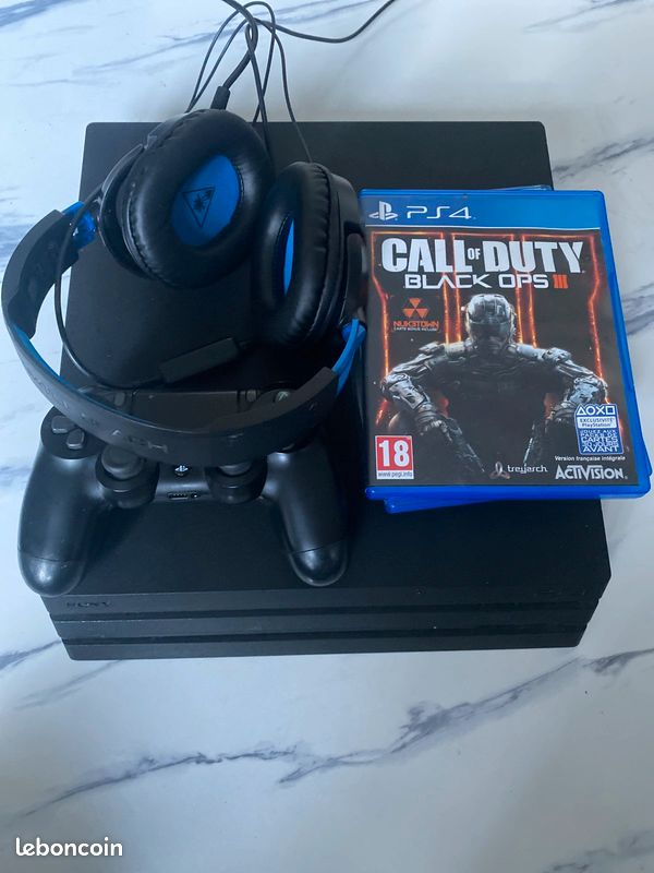 PS4 pro (image 1)