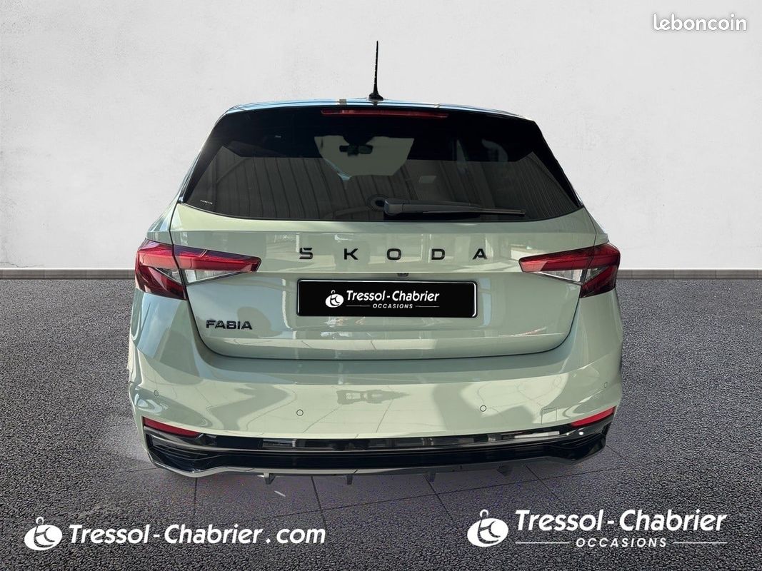 SKODA Fabia 1.0 TSI 116 ch EVO 2 DSG7 Monte-Carlo (image 4)