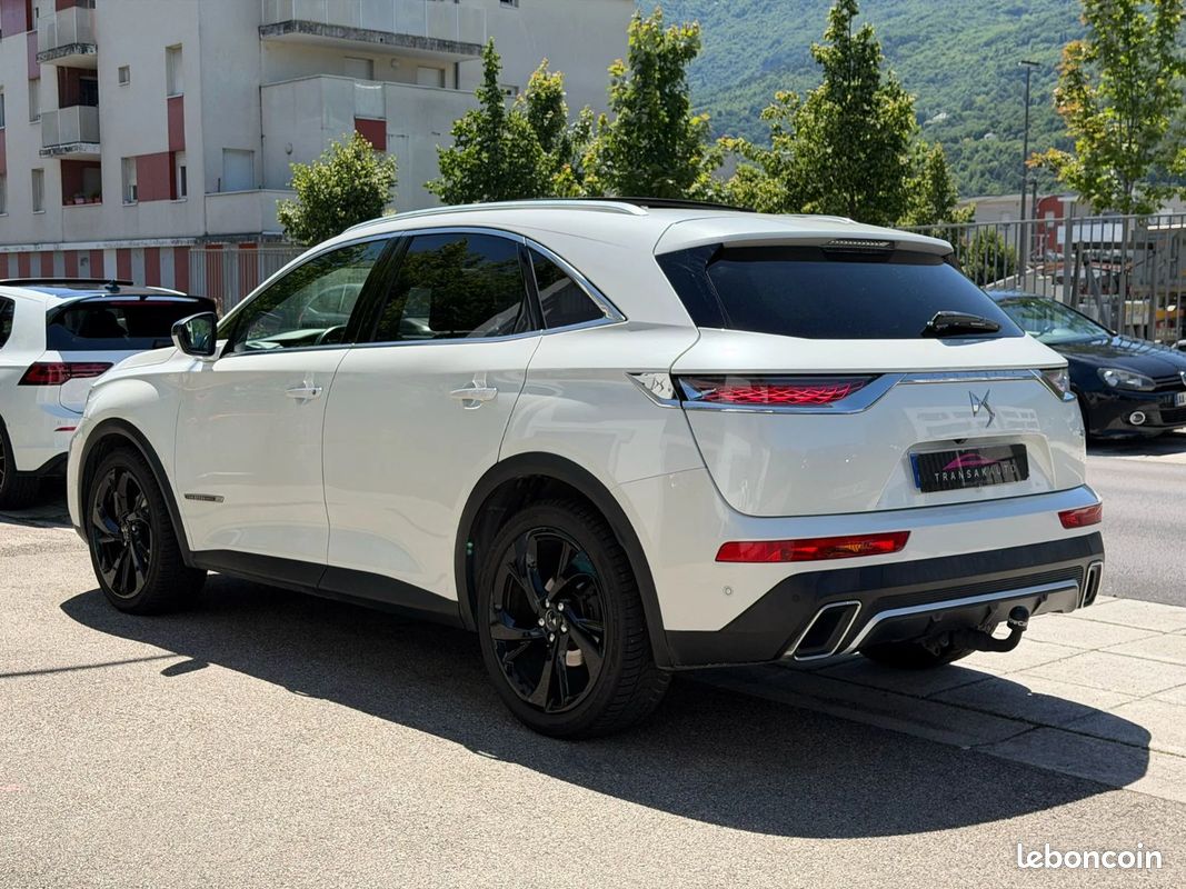 DS DS7 CROSSBACK BlueHDi 180 EAT8 Grand Chic OPERA - SUIVI COMPLET - ATTELAGE - TOIT OUVRANT - CAMERA 360 (image 5)