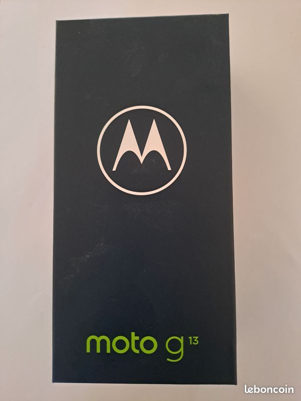 Smartphone Motorola G13 (image 4)