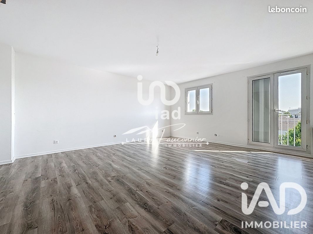 Appartement 3 pièces 68 m² · à Villepinte · 68 m² · 164 500 €