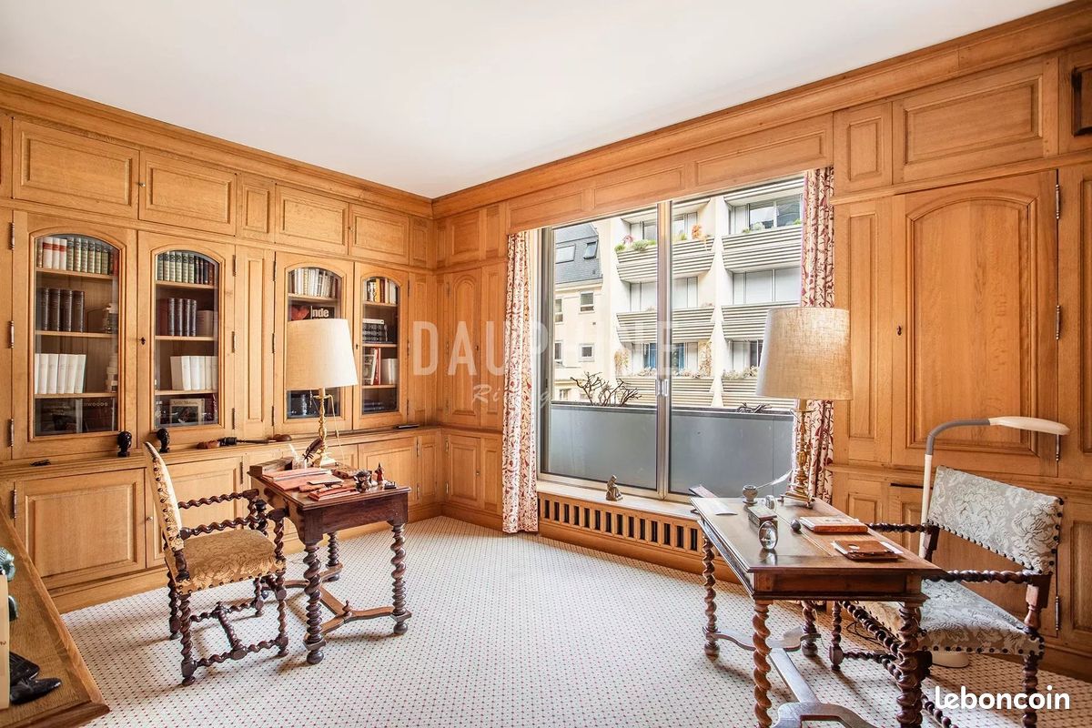 Appartement 4 pièces 100 m² · à Paris · 100 m² · 1 980 000 €