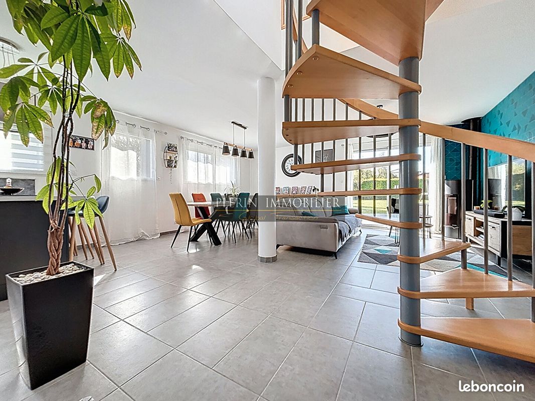 Maison 6 pièces 117 m² · à Ploufragan · 117 m² · 391 875 €