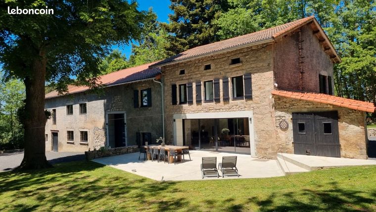 Maison de caractère entièrement rénovée