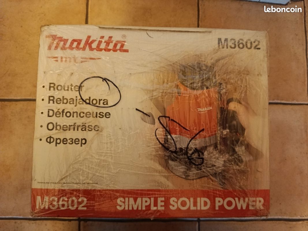 Défonceuse Makita (image 1)