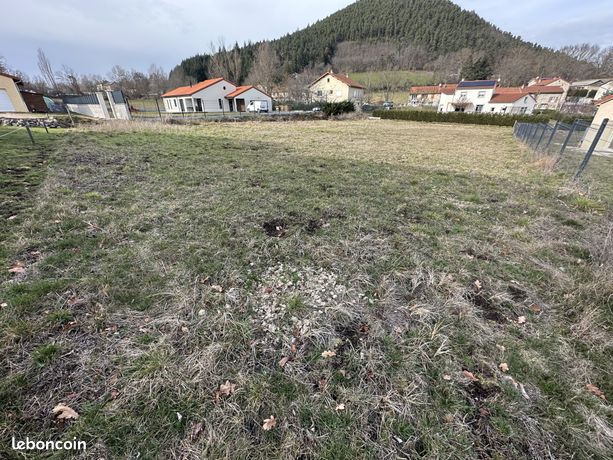 Terrain 1335 m² Saint-Étienne-Lardeyrol