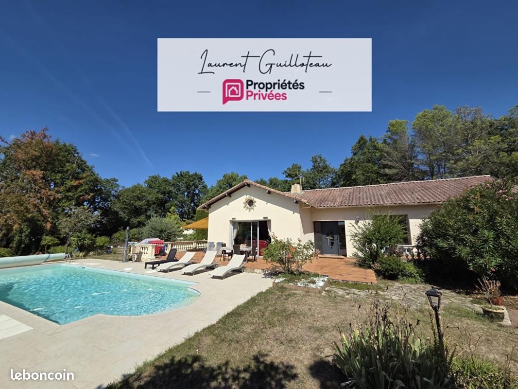 Maison 5 pièces 204 m² · à Mortagne-sur-Sèvre · 204 m² · 499 000 €