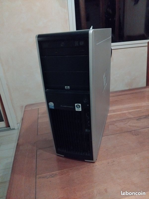 Ordinateur PC bureau + écran + clavier (image 1)