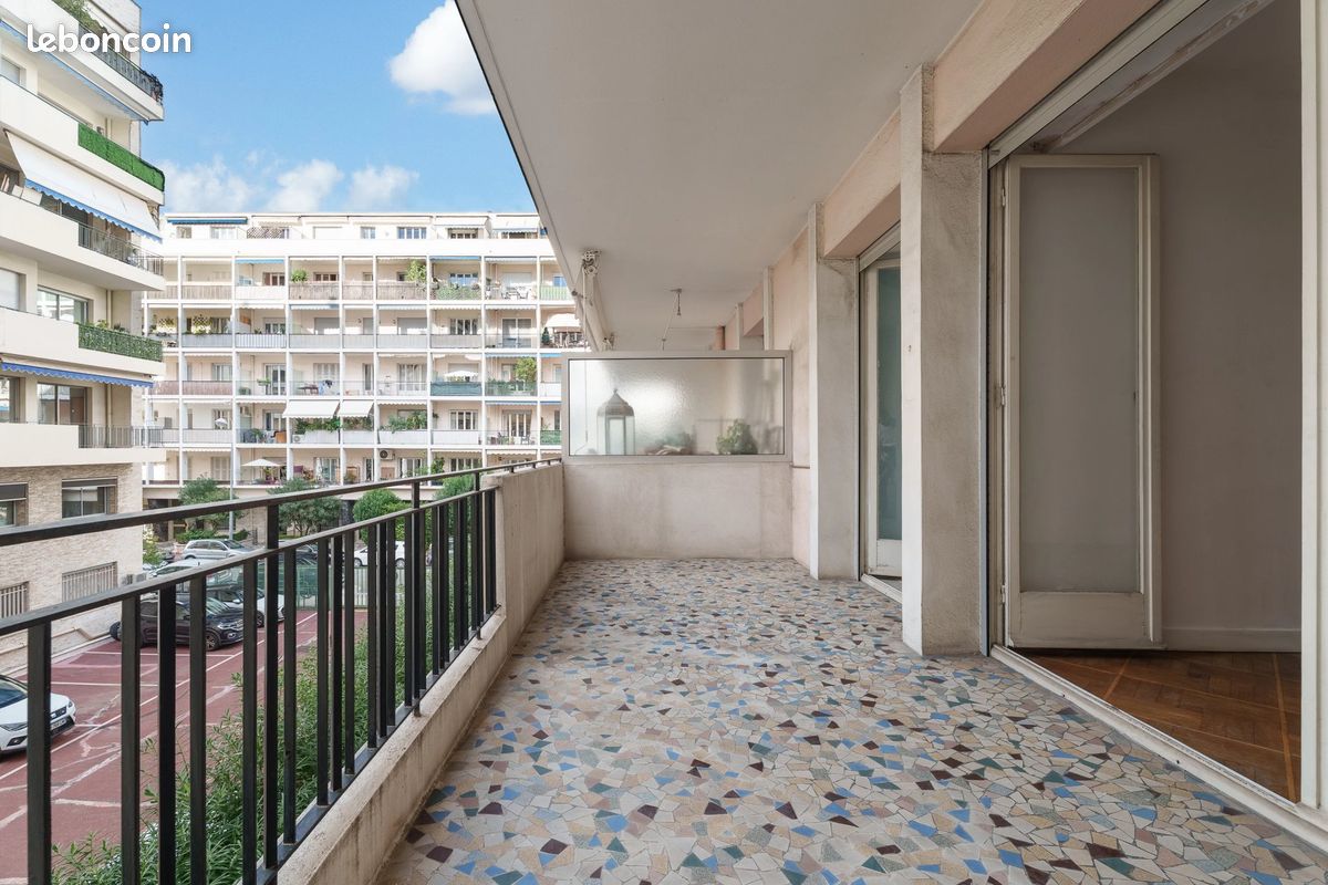 Appartement 1 pièce 48 m² · à Nice · 48 m² · 315 000 €