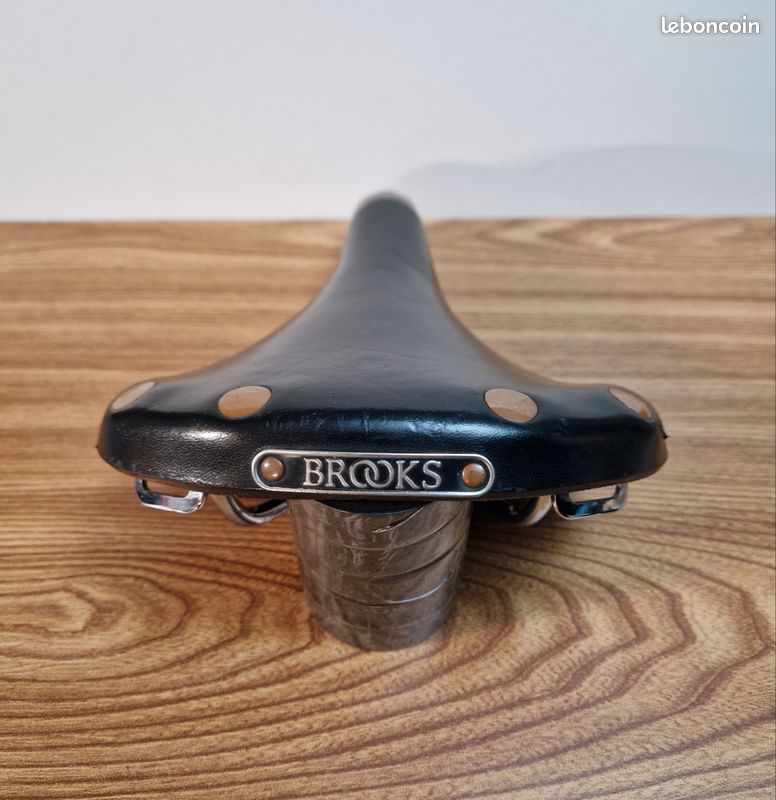 Selle Brooks | Amsterdam Air - Amsterdam Air