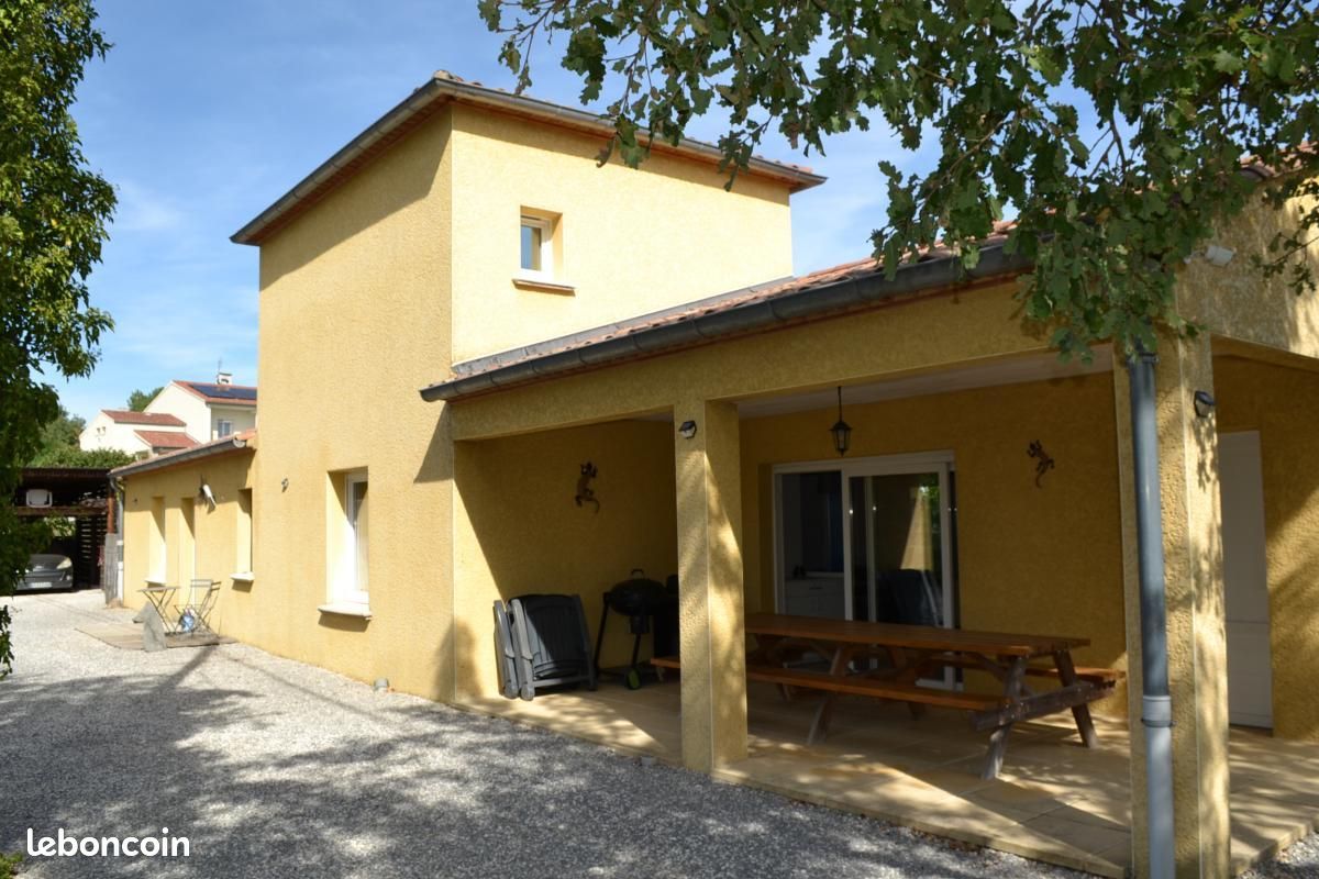 Maison 6 pièces 156 m² · à Largentière · 156 m² · 329 000 €