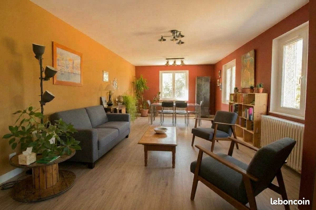 Maison 4 pièces 105 m² · à Port-Sainte-Foy-et-Ponchapt · 104,6 m² · 185 000 €