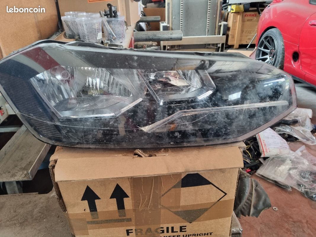 Cache-Poussière Phare EHLTE Pour Dacia Sandero / Logan 2 (2012-2016) – Compatible Ampoule H4 – Protection Étanchéité Parfaite