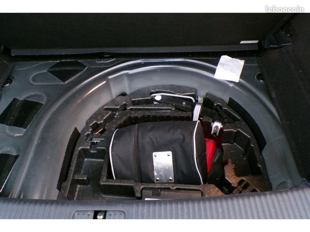 AUDI A1 1.4 TFSI - 122 - Start/Stop BERLINE S line PHASE 1 (image 16)