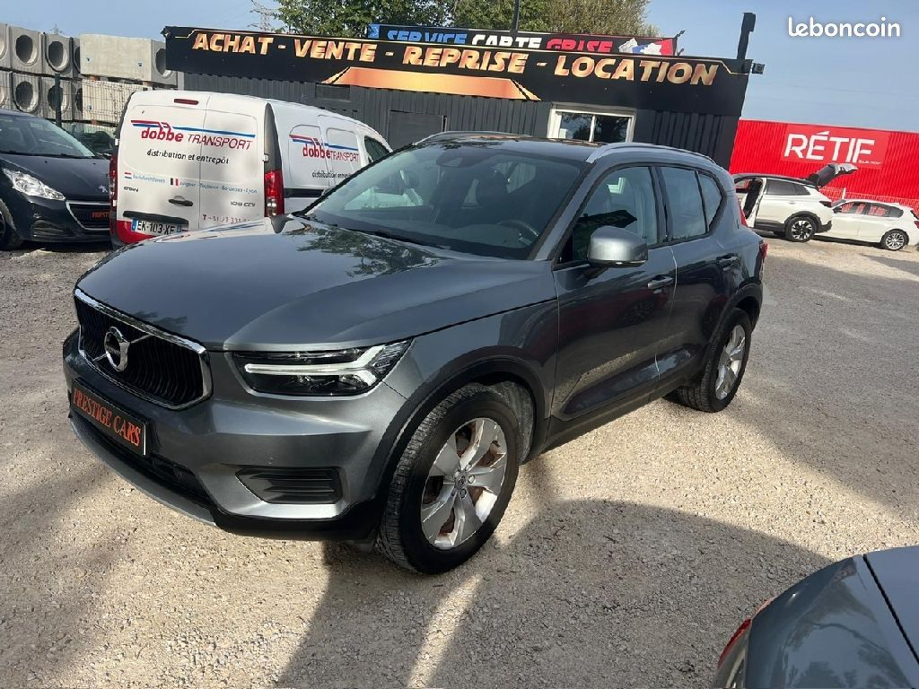 Volvo XC40 D3 150 ch MOMENTUM (image 1)
