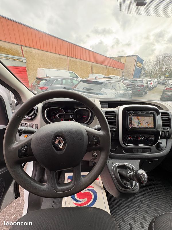 Renault trafic L2H2 dci 125ch grand confort (image 7)
