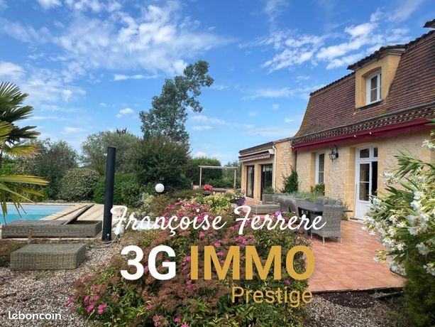 Maison 10 pièces 375 m²