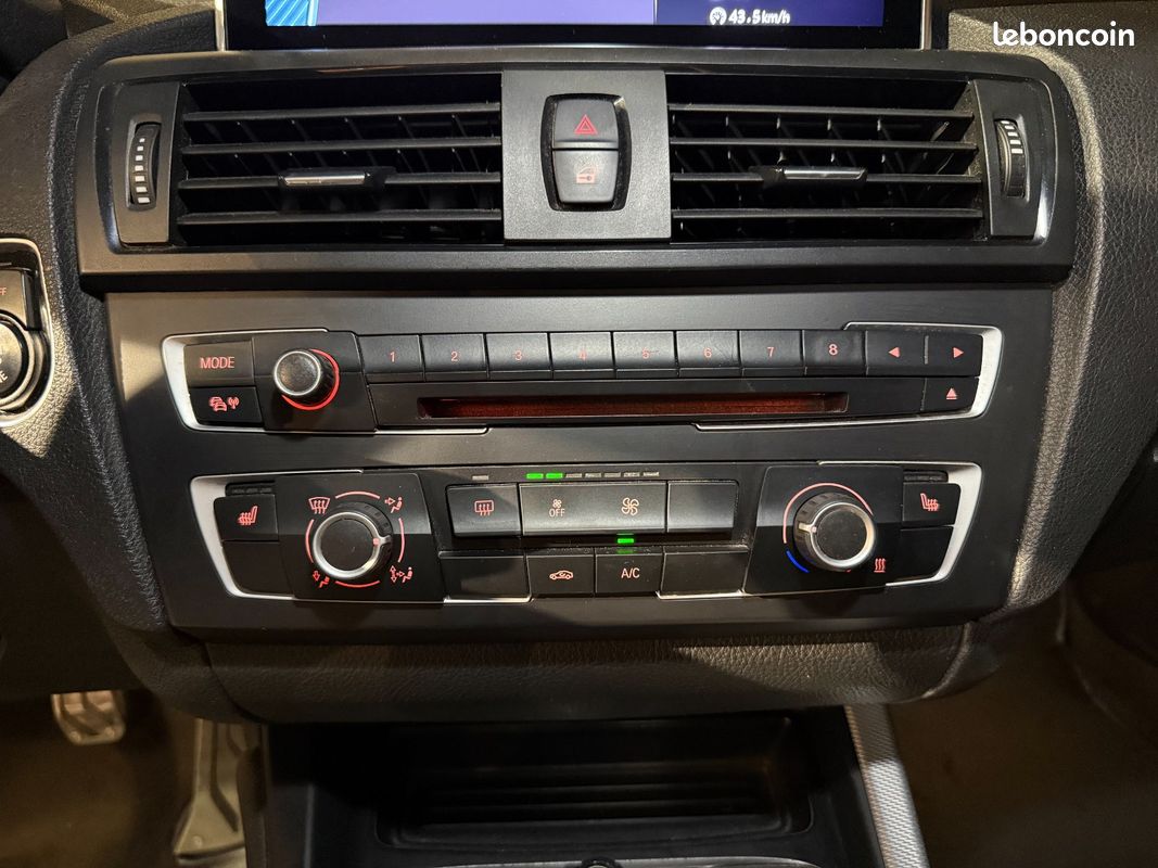 BMW SERIE 1 F20 16i SportLine (image 20)