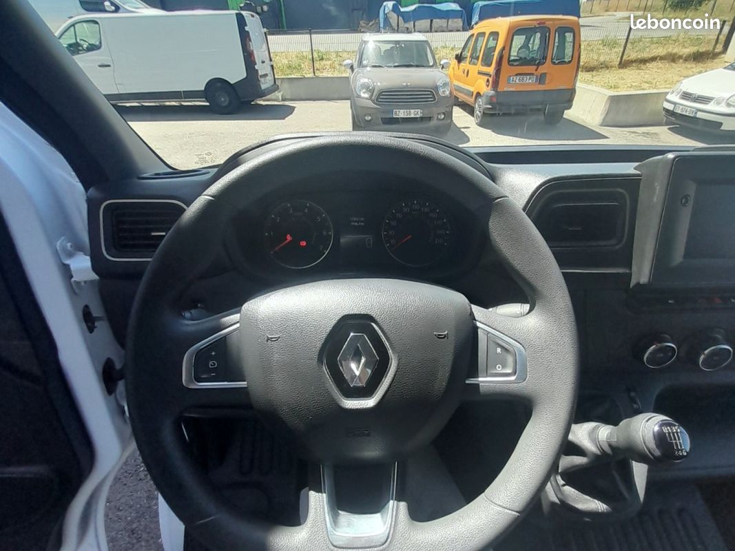 Renault master fourgon l3h2 blue dci 135 grand confort prix 15000 euros ht (image 15)