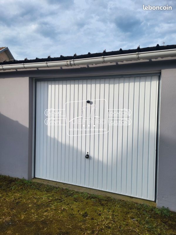 Parking 1 pièce 15 m² · à Nantes · 15 m² · 100 €/mois