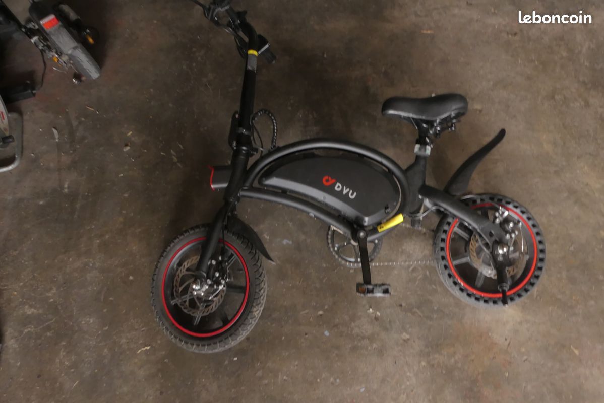 DYU D3F Vélo électrique pliable 250W – Très bon état – Batterie excellente (image 1)