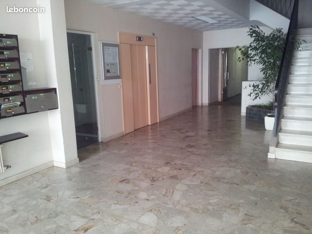 Appartement 4 pièces 64 m² · à Besançon · 64 m² · 850 €