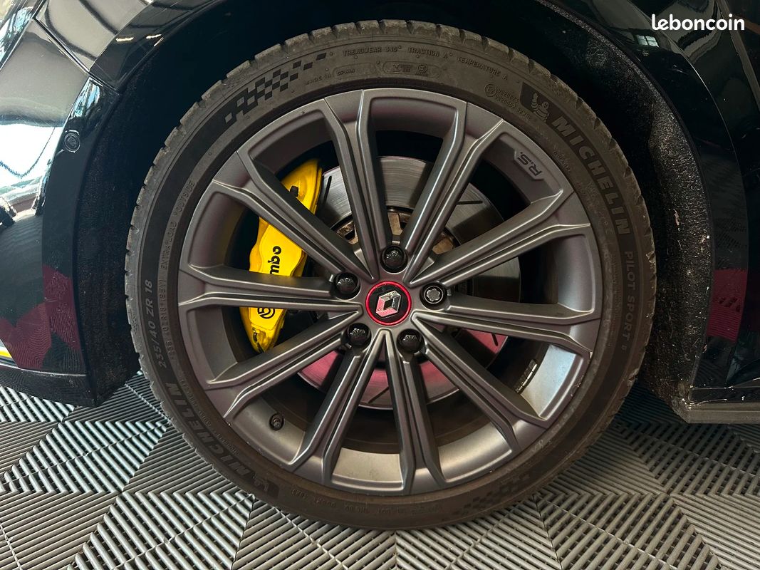 RENAULT MEGANE IV BERLINE TCe 280 EDC RS - TOIT OUVRANT (image 31)