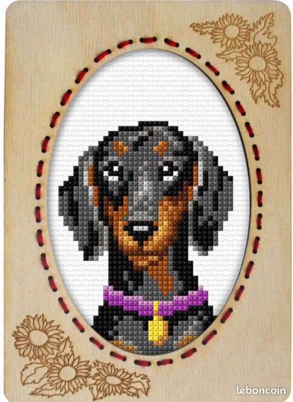 Kit NEUF Broderie Point de Croix Cadre Inclus sur toile imprimée « Chien Teckel » Orchidea (image 2)